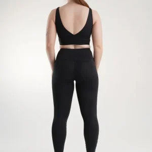 Claudia Sports Bra 10 Claudia Sports Bra black detail view
