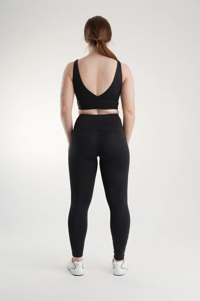 Claudia Sports Bra 5 Claudia Sports Bra black detail view