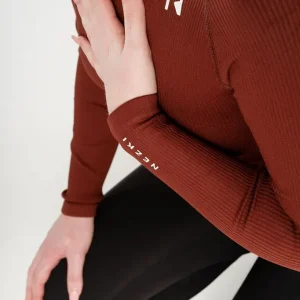 Otara Comfort Coffee Long Sleeve 8 Otara Comfort coffee activewear long sleeve