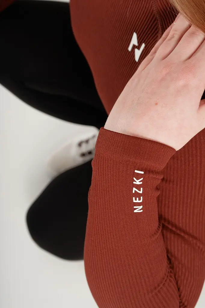 Otara Comfort Coffee Long Sleeve 4 Otara Comfort coffee long sleeve detail view